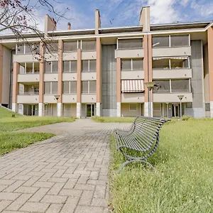 Milan Mchome , Trezzano Sul Naviglio Italia