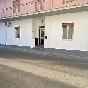 Appena Ristrutturato Completo Di Tutti I Comfort A Un Passo Dal Centro , Tortolì Italia
